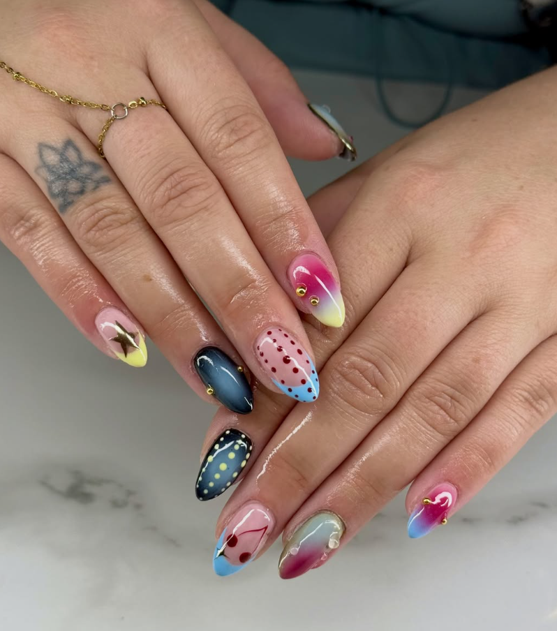 2Lee Nail Studio Instagram gallery preview 1